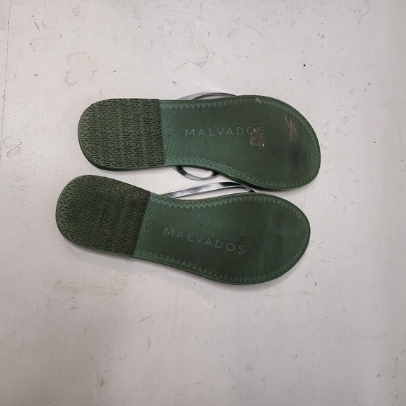 Malvados Flip Flops Size 9/10 - Picture 7 of 9